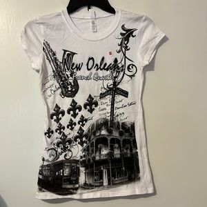 Small New Orleans T-shirt